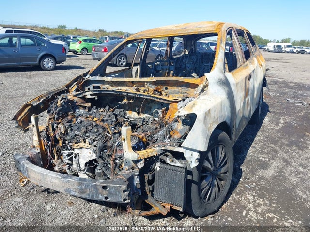 Nissan 2019 2019 5N1DR2MM3KC584438 Image 2
