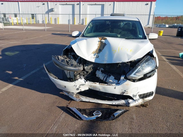 Nissan Sentra 2017 3N1AB7AP8HY319752 Image 10