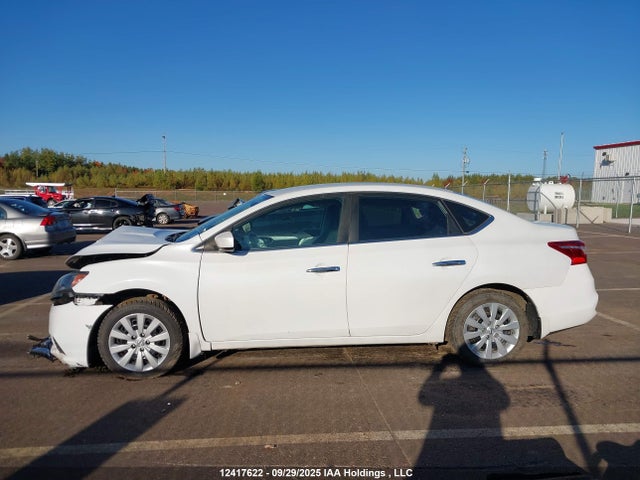 Nissan Sentra 2017 3N1AB7AP8HY319752 Image 14