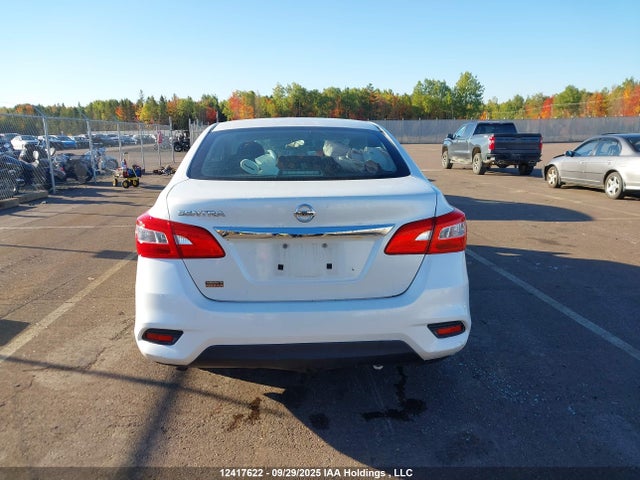 Nissan Sentra 2017 3N1AB7AP8HY319752 Image 16