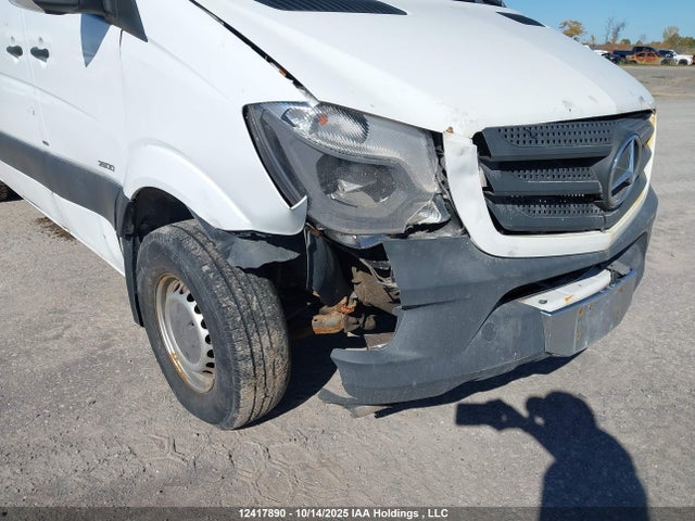 Mercedes-Benz Mg5+mh3 (epa/13) 2014 WD3BE8CC4E5872460 Image 6