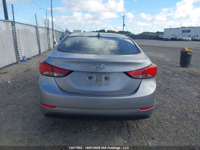 Hyundai dohc mpi nu 2016 5NPDH4AE2GH662235 Image 16