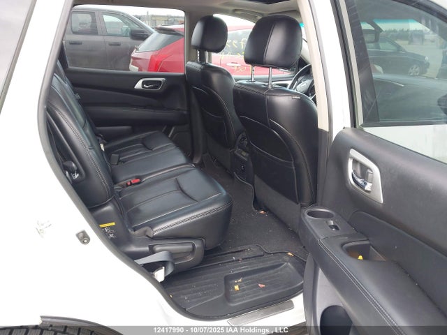 5N1DR2MM3HC663438 Nissan 2017