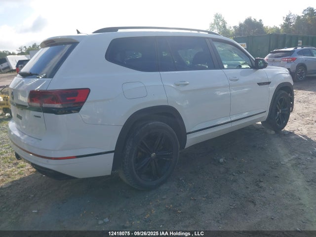 12418075 :رقم المزاد ، 1V2SR2CA5PC502699 vin ، 2023 Volkswagen Atlas Sel R-line مزاد بيع