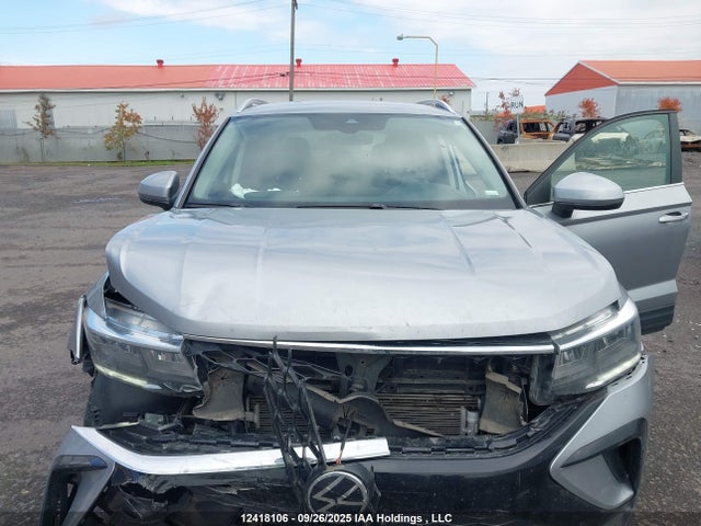 3VVSX7B21RM016201 Volkswagen tsi