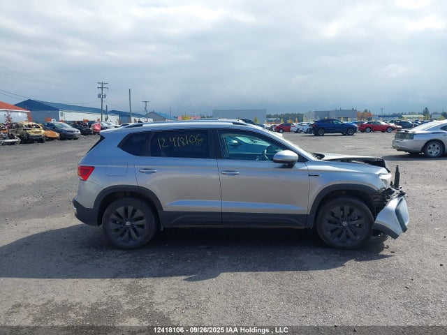 3VVSX7B21RM016201 Volkswagen tsi