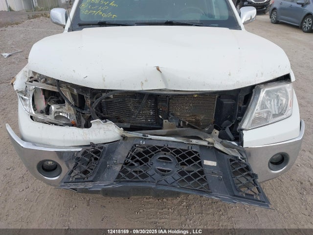 1N6AD0FV8JN770055 Nissan Frontier Sv/sl