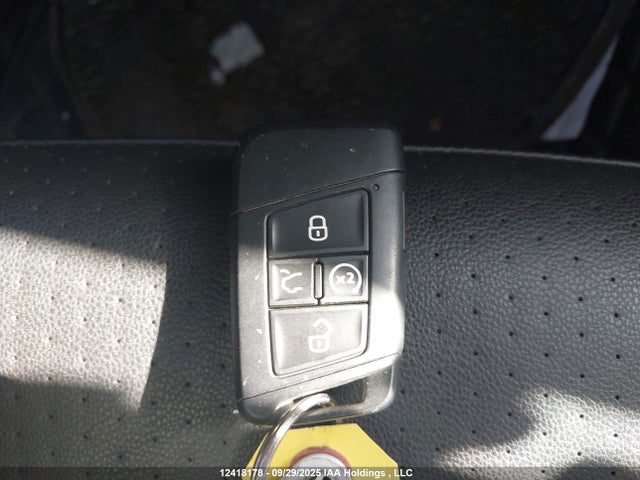 3VWSM7BUXRM002304 Volkswagen tsi