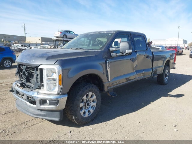 1FT8W3BT4PED13320 Ford 2023