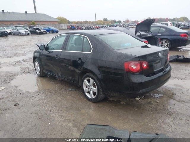 Продажа на аукционе авто 2009 Volkswagen Jetta 2.5l Highline, vin: 3VWRM71K99M080099, номер лота: 12418210