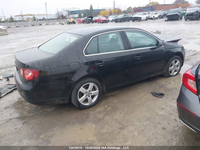 Продажа на аукционе авто 2009 Volkswagen Jetta 2.5l Highline, vin: 3VWRM71K99M080099, номер лота: 12418210