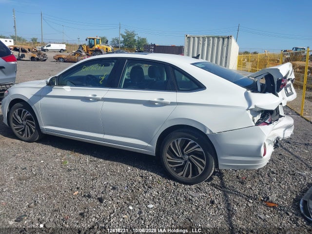 3VWG57BU6MM075925 Volkswagen tsi