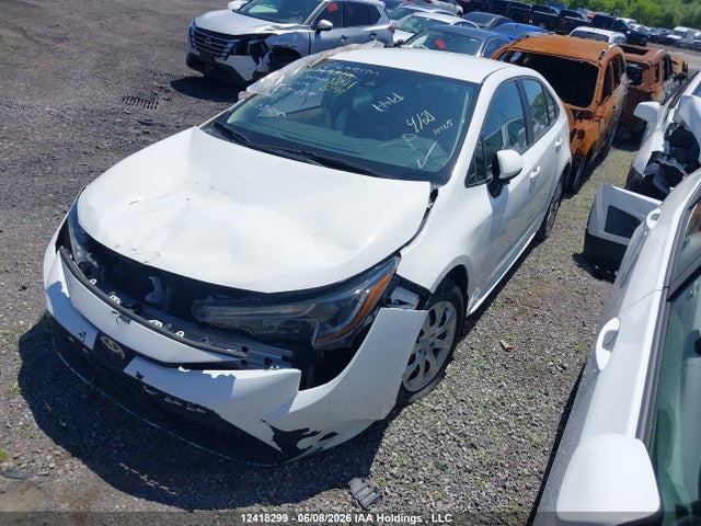 Toyota COROLLA LE 2021 5YFBPMBE1MP238455 Image 2