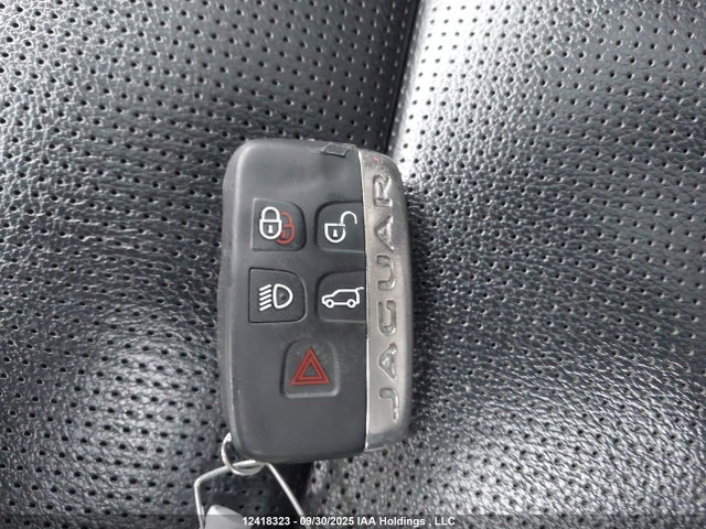 Jaguar aj200 2018 SADCL2FN9JA240263 Image 11