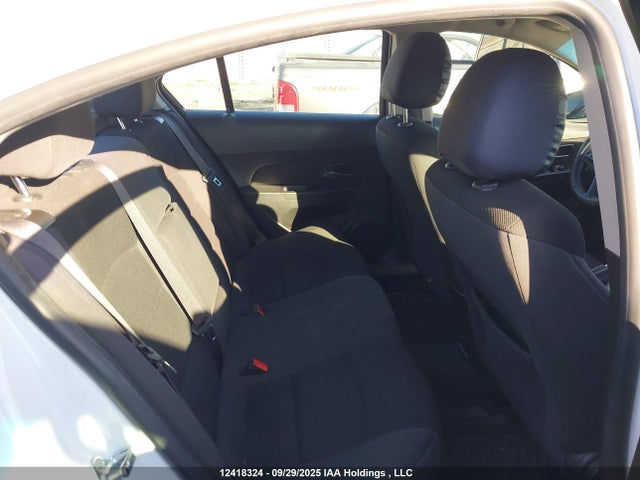 Chevrolet LUV 2015 1G1PC5SB7F7181284 Image 8