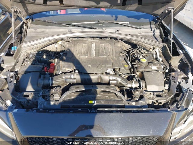 Jaguar aj126 s/c 2018 SADCM2FV8JA248271 Image 10