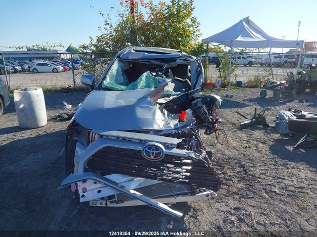 2025 Toyota Rav4 Hybrid Xle მანქანა იყიდება აუქციონზე, vin: 2T3RWRFVXSW287469, აუქციონის ნომერი: 12418354