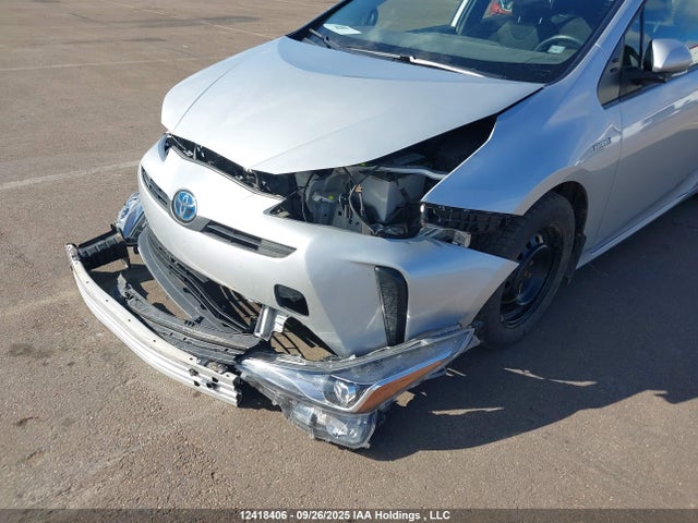 JTDKAMFU2N3185617 Toyota Prius