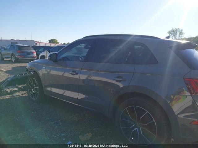 Audi Q5 2021 WA1FAAFY9M2066478 Image 15