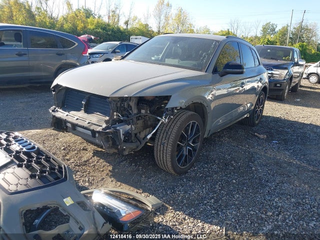 Audi Q5 2021 WA1FAAFY9M2066478 Image 2