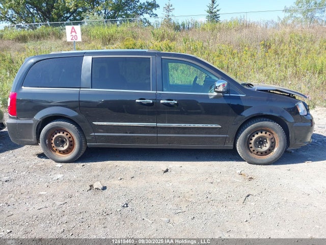 2C4RC1GG7FR751182 Chrysler Town and Country
