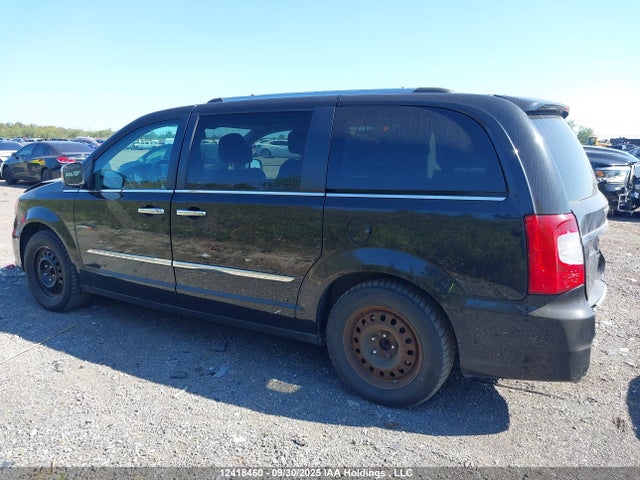 2C4RC1GG7FR751182 Chrysler Town and Country