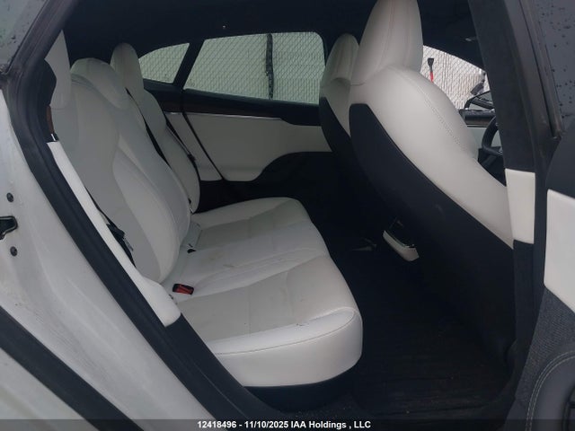 5YJSA1E51MF452143 Tesla MODEL S