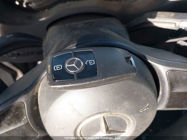 WD3BF1CD2KP109169 Mercedes-Benz om 642 with brake assist