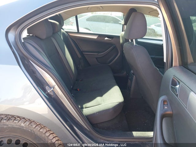 3VW2K7AJ9FM427036 Volkswagen Jetta