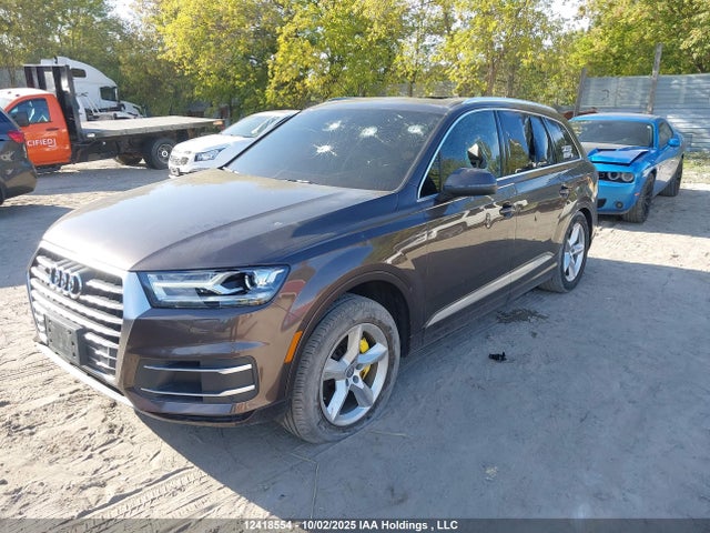 Audi 2017 2017 WA1AABF75HD009468 Image 2