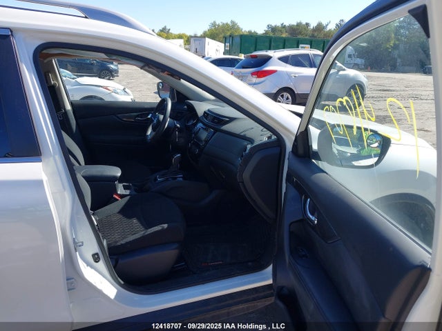 5N1AT2MV1KC821151 Nissan Rogue
