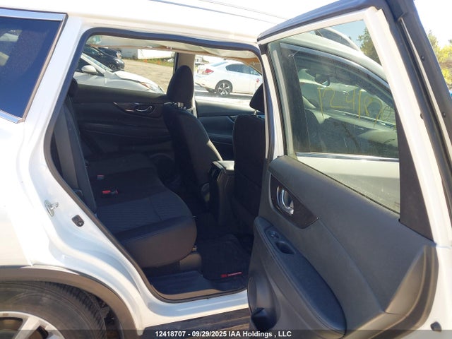 5N1AT2MV1KC821151 Nissan Rogue