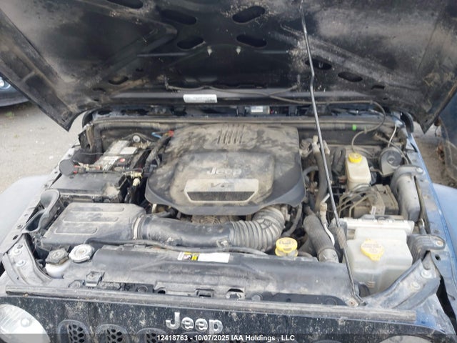 1C4AJWAG2GL327041 Jeep Wrangler Sport