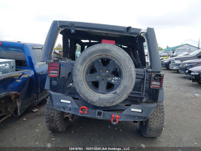 1C4AJWAG2GL327041 Jeep Wrangler Sport
