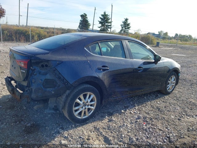 Mazda pe 2015 3MZBM1V78FM237072 Image 4