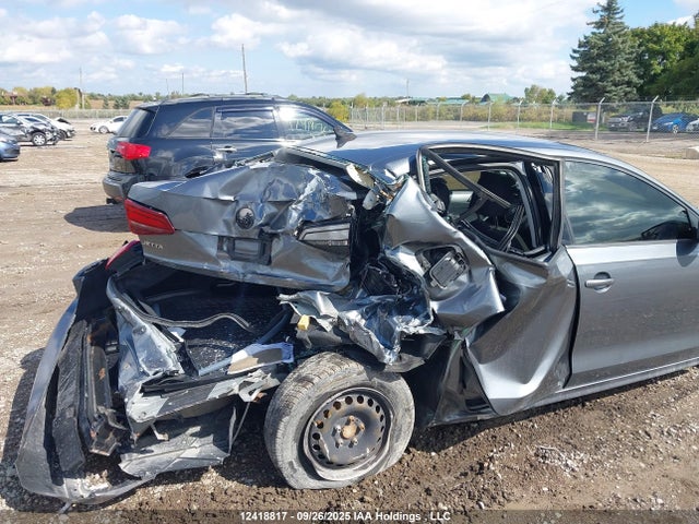3VW2B7AJ7HM248531 Volkswagen 1.4 tsi