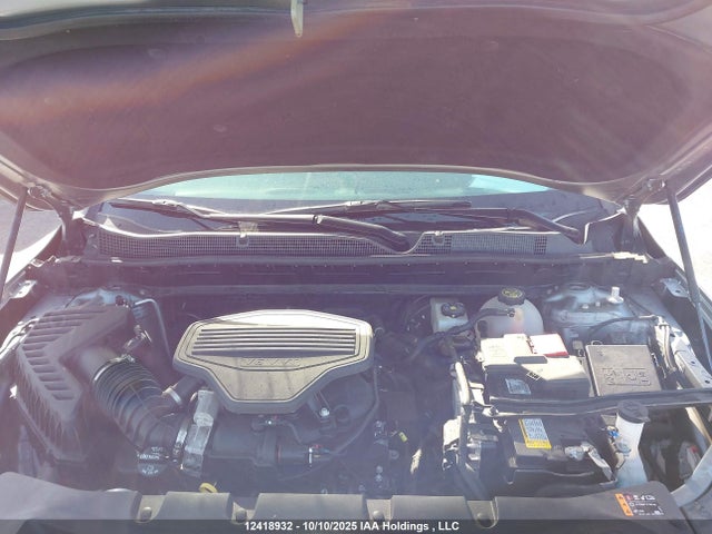 3GNKBJRS8RS141604 Chevrolet lgx
