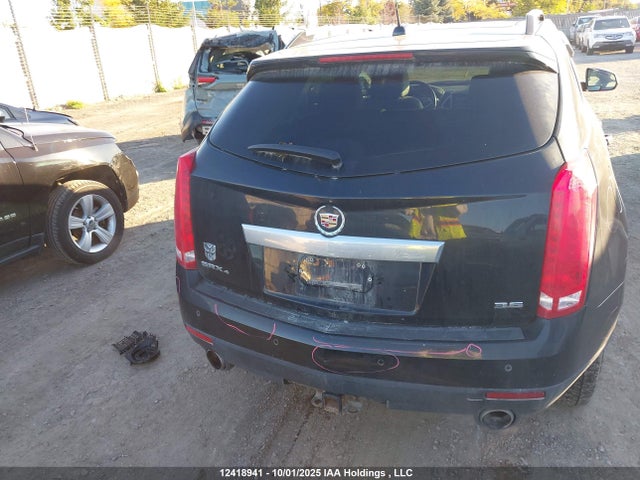 Cadillac Srx Performance Collection 2015 3GYFNFE36FS636452 Image 17