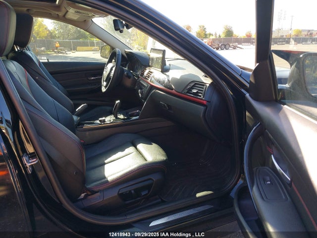 BMW 320i 2014 WBA3C3C59EF985543 Image 5