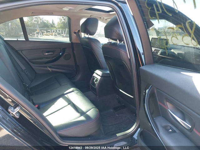 BMW 320i 2014 WBA3C3C59EF985543 Image 8