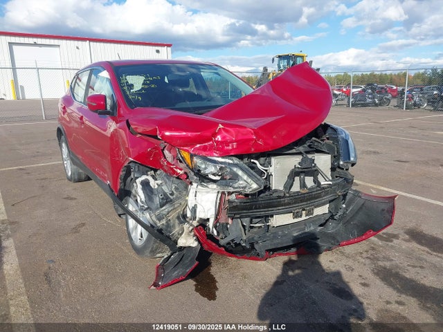 JN1BJ1CR9JW291718 Nissan ROGUE SPORT