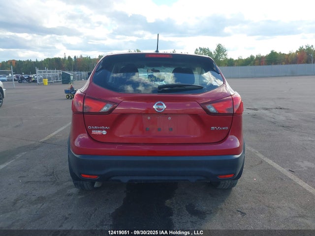 JN1BJ1CR9JW291718 Nissan ROGUE SPORT