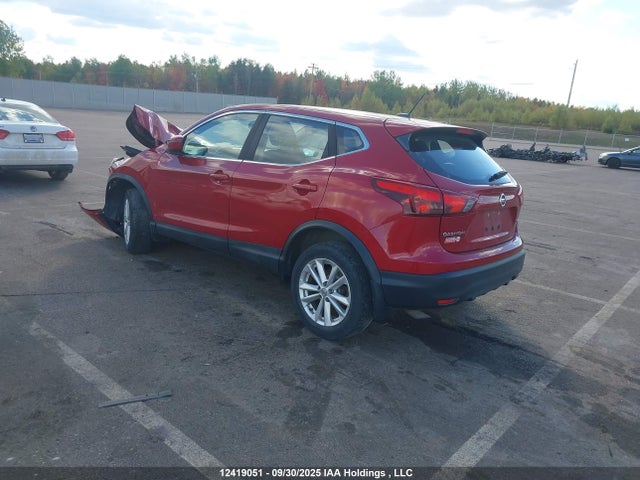 JN1BJ1CR9JW291718 Nissan ROGUE SPORT