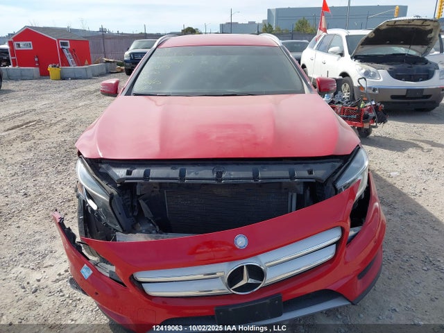 Mercedes-Benz GLA-Class 2015 WDCTG4GB7FJ103775 Image 12