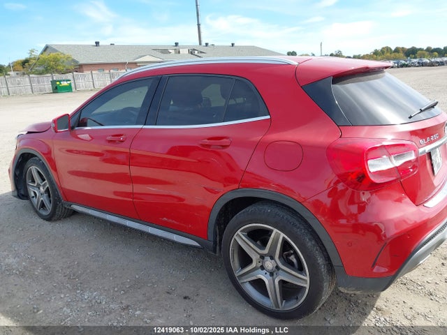 Mercedes-Benz GLA-Class 2015 WDCTG4GB7FJ103775 Image 14