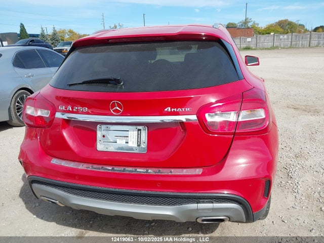 Mercedes-Benz GLA-Class 2015 WDCTG4GB7FJ103775 Image 16