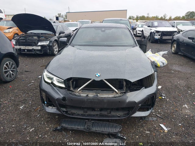 3MW5R7J09M8B53052 BMW 330I