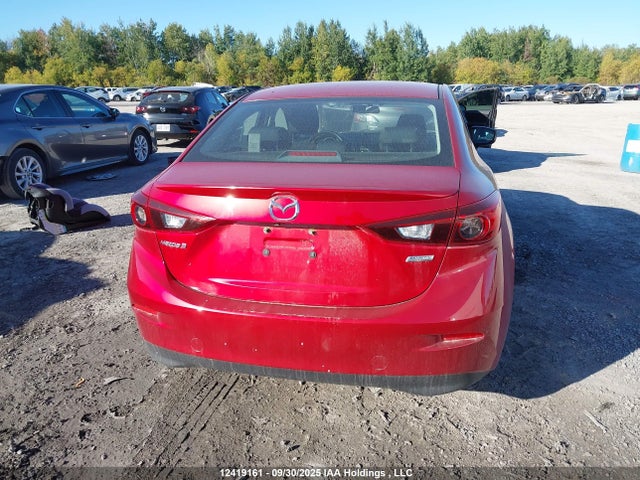 3MZBM1V78FM209515 Mazda pe