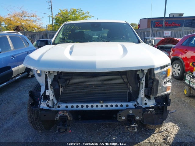 1GCRDAEDXNZ581605 Chevrolet Silverado 1500 Work Truck