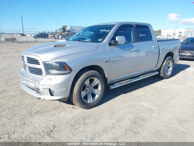 RAM 1500 2015 1C6RR7MT5FS725477 Image 2